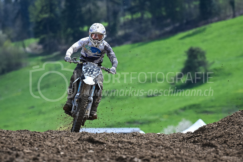 Motocross Schlatt bei Winterthur - 29. April 2023 | #382 Roth Michael aus Schoenholzerswilen (CH) auf Husqvarna in der Kategorie MX2 am Motocross Schlatt bei Winterthur, 29. April 2023.
Instagram: @mx_schlatt | @mc_wila | @sam_schweiz
Bild: Sportfotografie Markus Aeschimann | www.markus-aeschimann.ch - Realisiert mit Pictrs.com