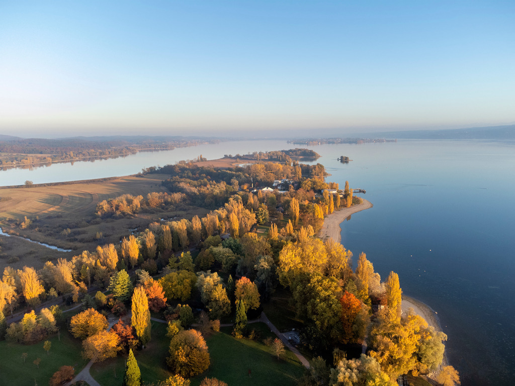 Radolfzellbilder_0161 | Die Halbinsel Mettnau bei Radolfzell, Kurort, Naturschutz-, und Naherholungsgebiet - Realisiert mit Pictrs.com