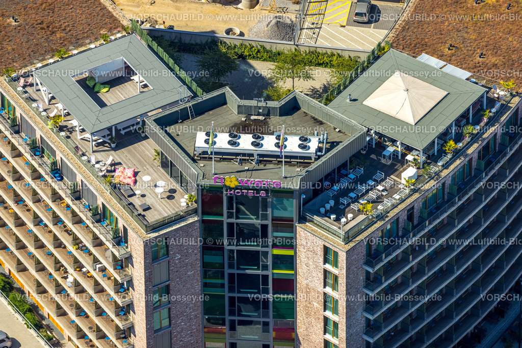 Essen220807427 | Luftbild, Flowers Hotel, Dachterrasse, Balkone, Westviertel, Essen, Ruhrgebiet, Nordrhein-Westfalen, Deutschland