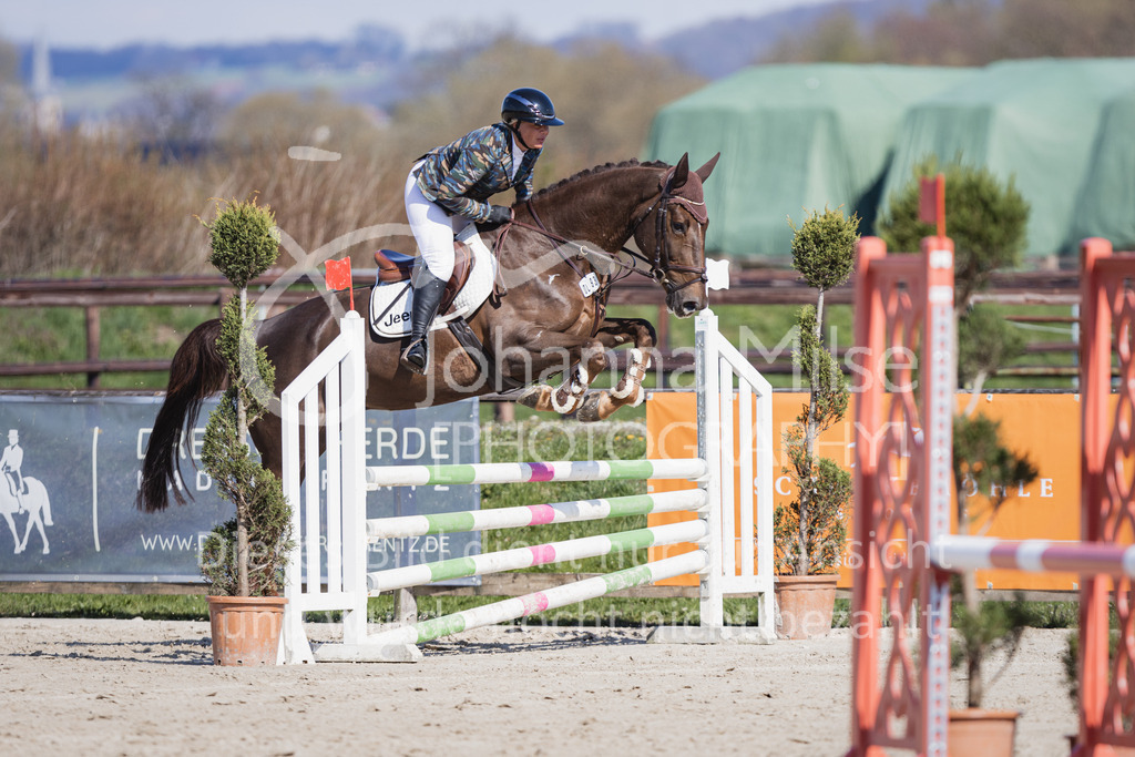 230405_Frühlingsfest_SprPf-A1-101 | Deine schönsten Turniermomente als professionelle Fotos! Entdecke hochwertige Pferdesport-Fotografie im Online-Shop. Jetzt Fotos finden & bestellen!