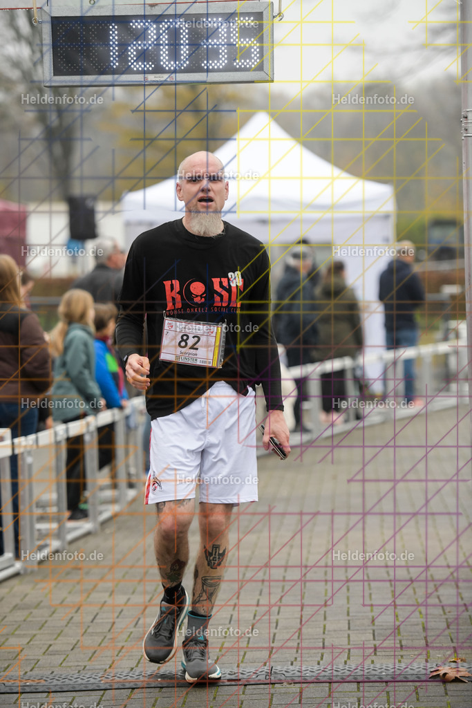 Neusser Erftlauf 2025  | 15km Neusser Erftlauf 2025 Foto: Heldenfoto.de