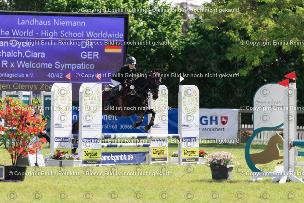 CL5A1641 | Emilia Reinking Fotografie - Realisiert mit Pictrs.com