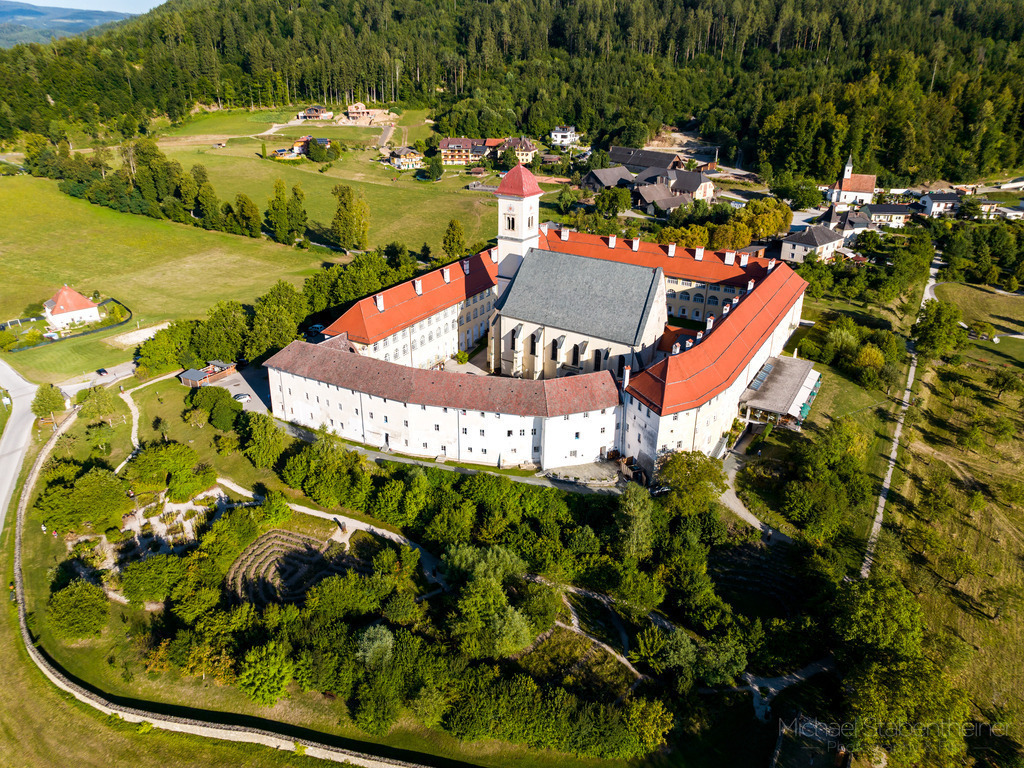 Stift St. Georgen am Längsee | Stift St. Georgen am Längsee in Kärnten / Österreich