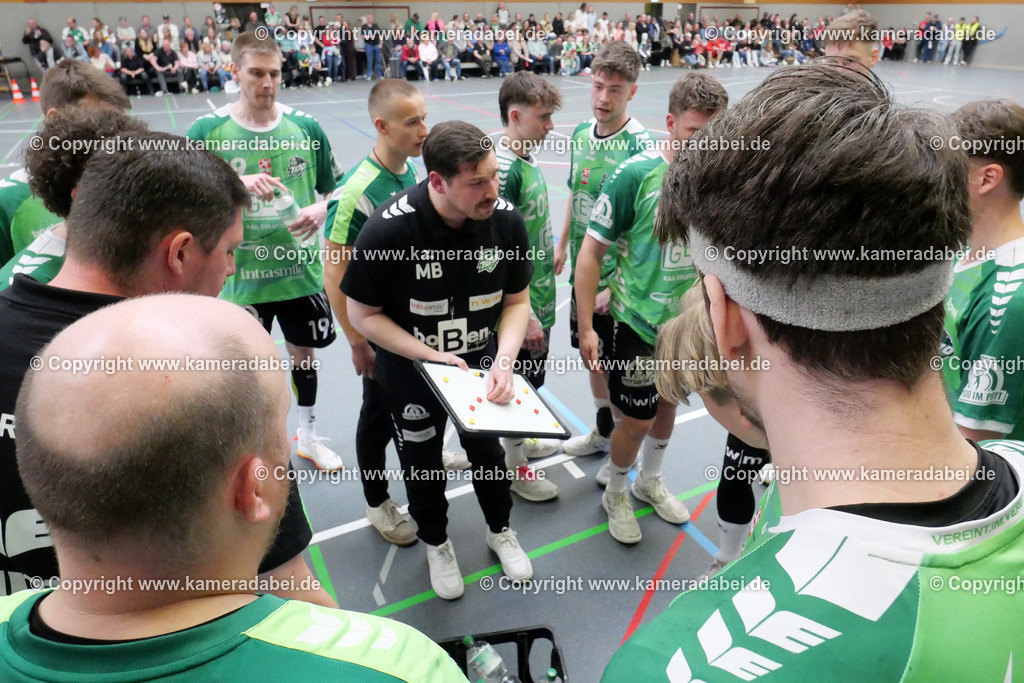 Handball : Verbandsliga Herren: TB Oberhausen - RW Oberhausen  am 12.04.2026 in Oberhausen. | Handball : Verbandsliga Herren: TB Oberhausen - RW Oberhausen  am 12.04.2026 in Oberhausen. - Realisiert mit Pictrs.com