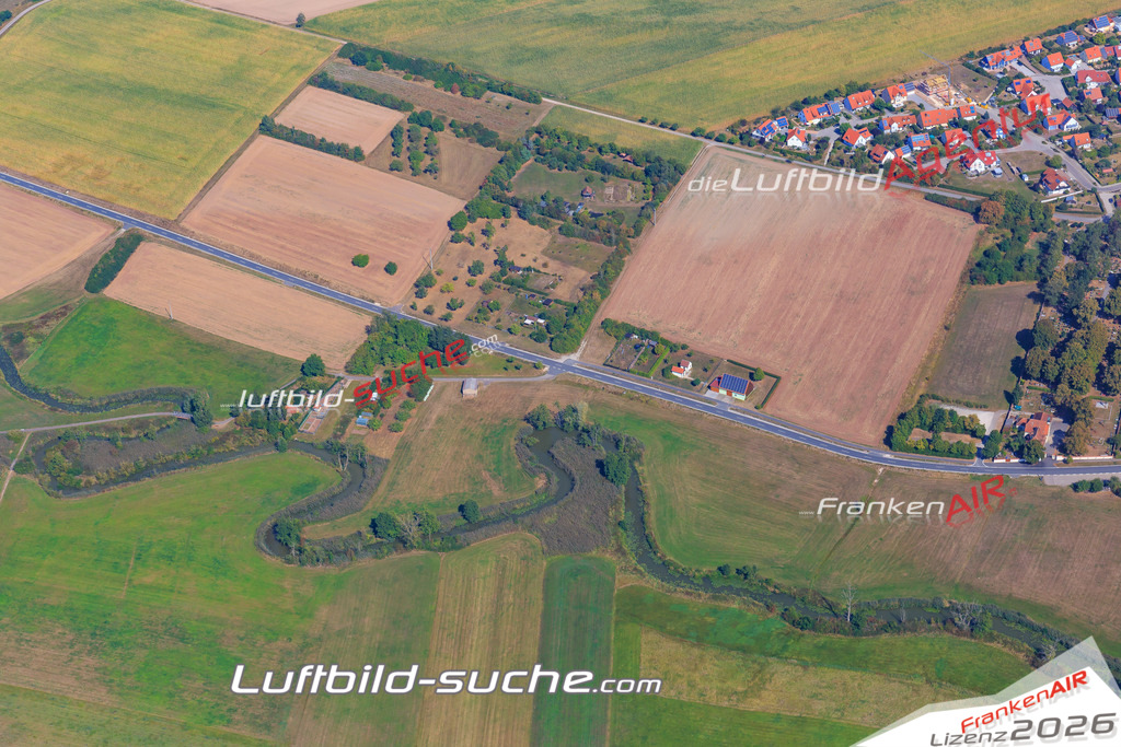 Luftbild von  Leutershausen - Luftaufnahme wurde 2016 von https://frankenair.de mittels Flugzeug (keine Drohne) erstellt - die Geschenkidee