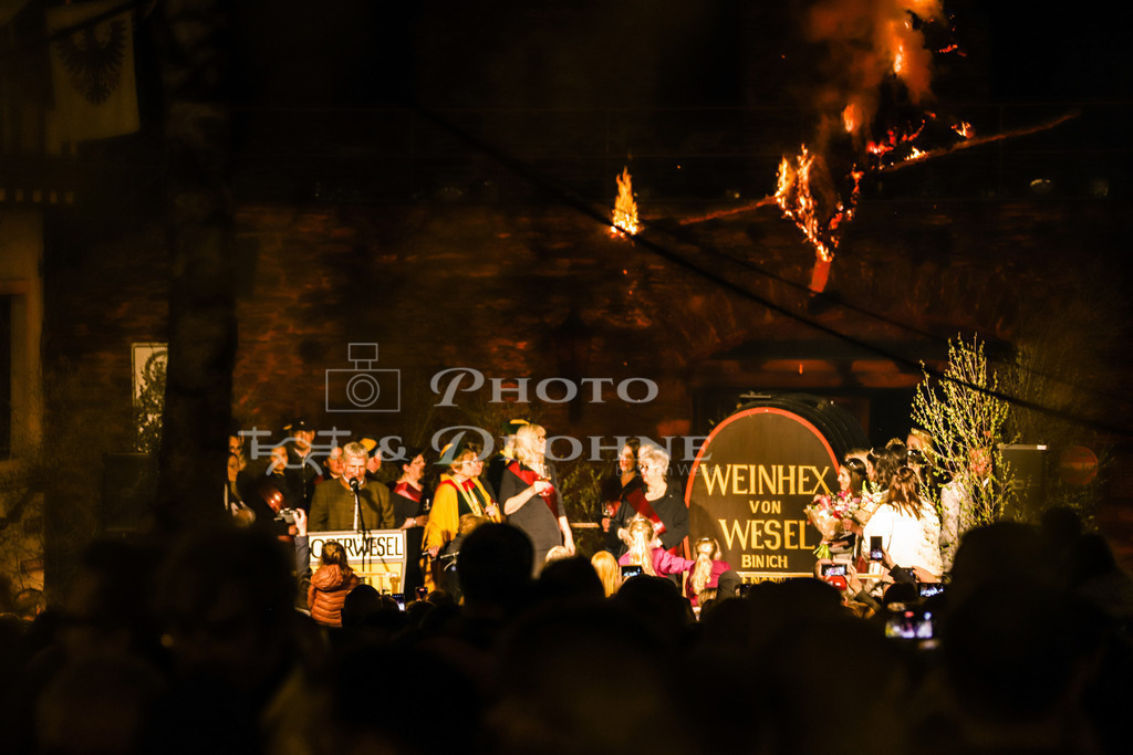 Oberwesel 2023 Hexennacht-2416 | Die Hexennacht in Oberwesel am Rhein findet in der Walpurgisnacht am 30. April statt. - Realisiert mit Pictrs.com