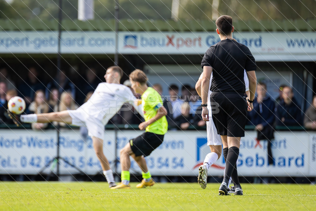 20251003_Picselweb-Fotografie_1R3_2230 | DFB Pokal 2. Runde, JFV A/O/B/H/H - SV Stuttgarter Kickers, Foto: Jörg Struwe - picselweb.de - Realisiert mit Pictrs.com