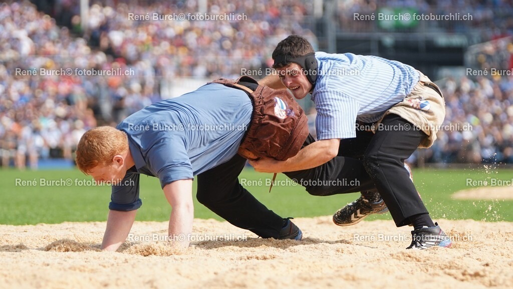 61 | René Burch leidenschaftlicher Fotograf aus Kerns in Obwalden.  Hier finden sie Sport, Landschaft und Natur Fotografie.
 - Realisiert mit Pictrs.com