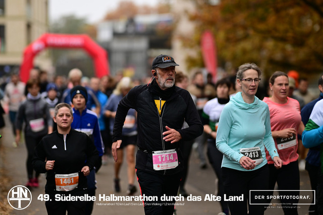 Süderelbe Halbmarathon 2025 I 09.11.2025 I Fotograf_DerSportfotograf.I 00495 | Der Sportfotograf. - Realisiert mit Pictrs.com