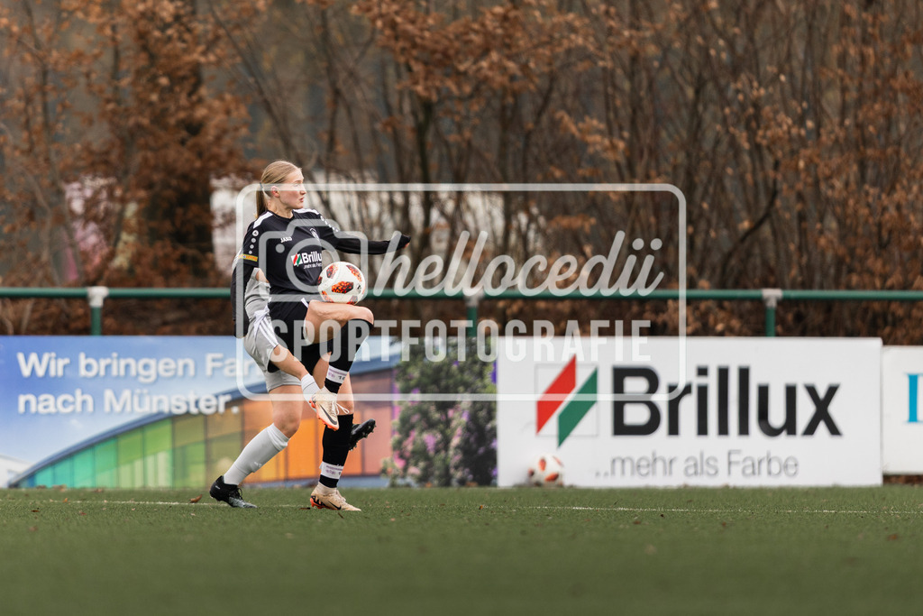 Fußball I Frauen I Saison 2025-2026 I Testspiel I DjK Wacker Mecklenbeck - BW Hollage I 08.02.2026-020 | realhellocedii - Realisiert mit Pictrs.com