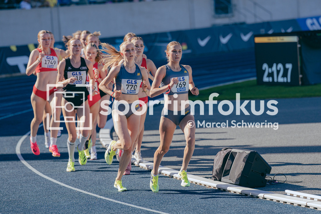 Deutsche Meisterschaften U20 / U16 2026 | Lera Miller, VfL Löningen, 769, Paula Terhorst, VfL Löningen, 770, 1500-Meter-Lauf, Finale, Deutsche Meisterschaften der U20 &amp; U16 2026, Lohrheidestadion Bochum-Wattenscheid, 11.07.2026. Foto: Marcel Schwering / sportimfokus - Realisiert mit Pictrs.com