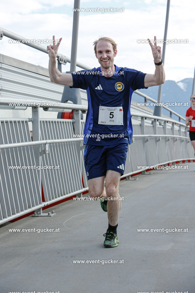 _IPS1613 | Sportfoto event-gucker Herbert Scherer