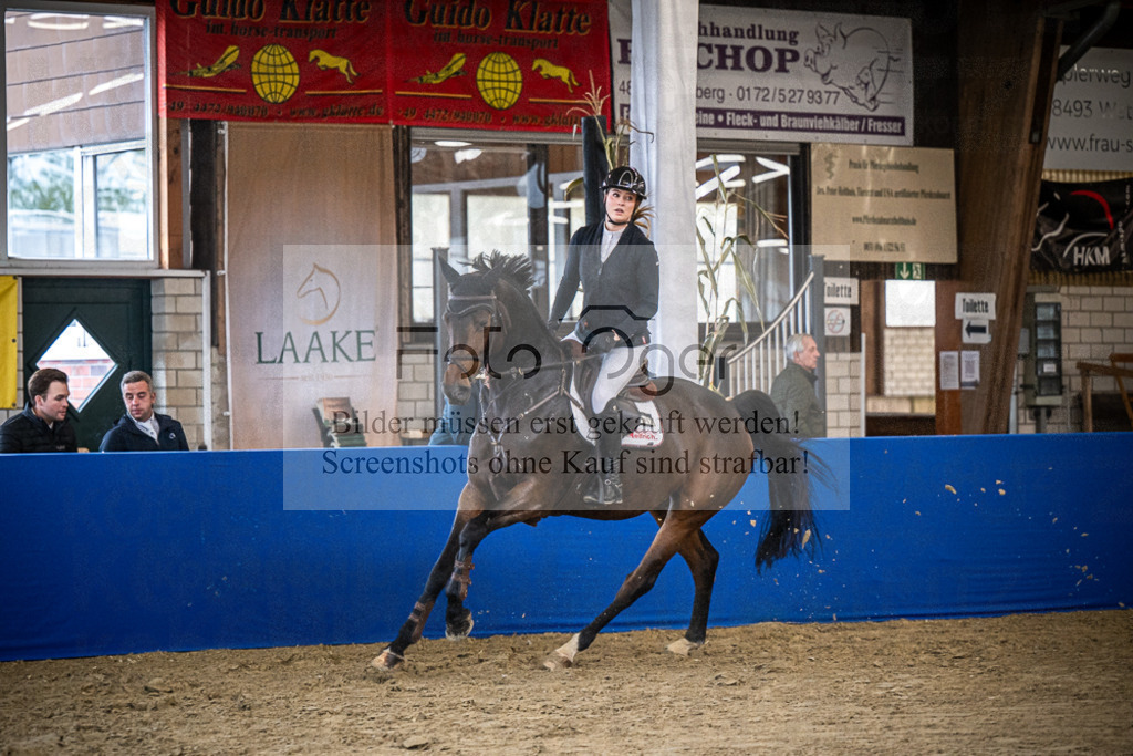 DOS_0868 | Entdecke hochwertige Reitturnierfotos von Foto Oger. Professionell, emotional und authentisch – jetzt Lieblingsmomente im Shop bestellen.Deutschlandweite Turnierfotografie. - Realisiert mit Pictrs.com