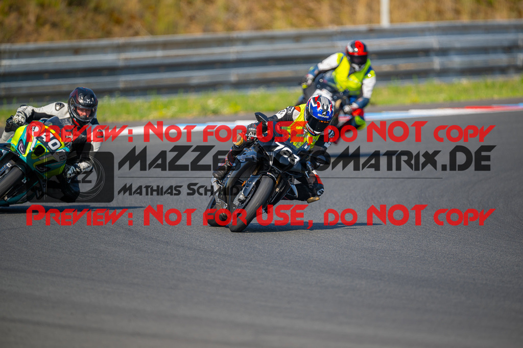 MaZZes-Fotomatrix-20260805-519223 | OPEN