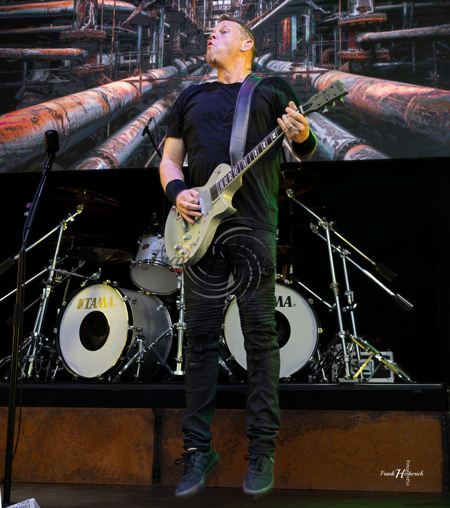 Metakilla / Metallica Tribute Band | Stadtfest Aschaffenburg 30.08.2025 - Realisiert mit Pictrs.com