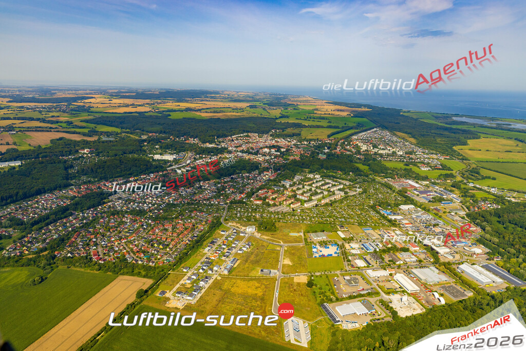 Luftbild Bad Doberan - Die Luftaufnahme wurde 2025 vom UL-Flugzeug heraus erstellt ( keine Drohne ) - Hochauflösende Luftaufnahme - für professionelle Ausdrucke geeignet. Die Geschenkidee !Hier alle&nbsp;Infos zur Lizenzierung der LuftaufnahmeWir fliegen auch dieses Jahr wieder in Ihre Region um Luftbilder zu erstellen.- Luftbild anfragen