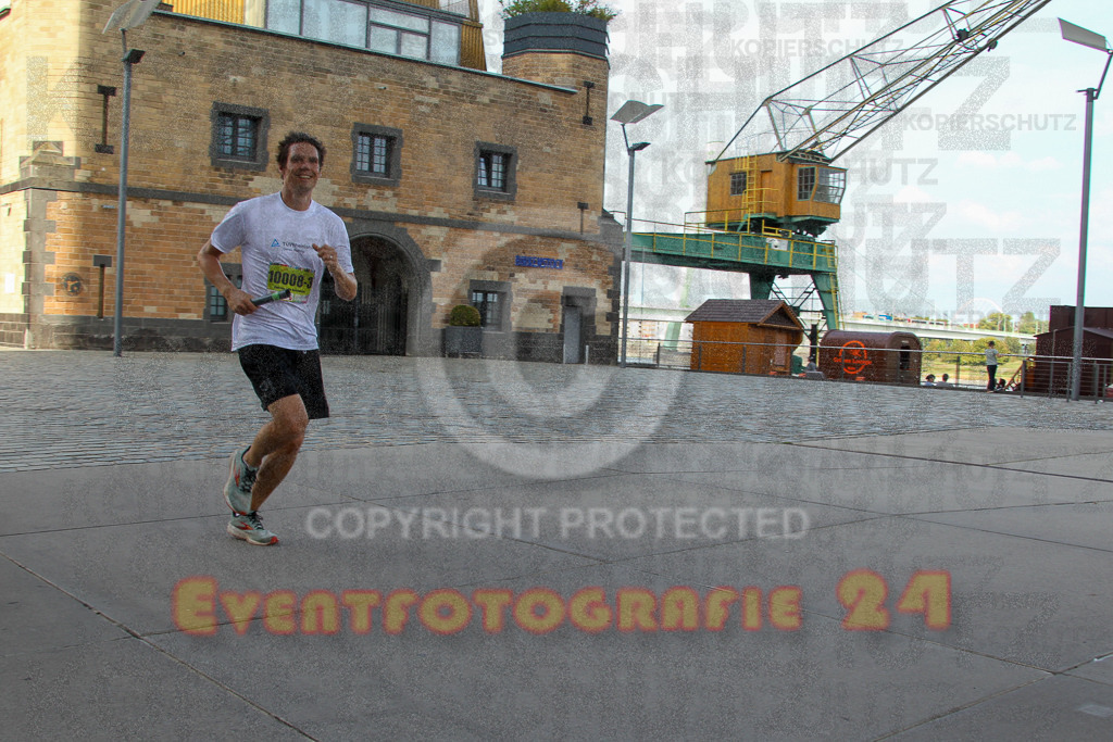 250920_1546_EV4_9559 | Sportfotografie im Rhein-Sieg Kreis, Köln, Bonn, NRW, Rheinland Pfalz, Hessen, etc. Unser Tätigkeitsfeld umfasst den Laufsport vom Volkslauf über den Marathon, Duathlon, Triathon bis zum Ultralauf wie Kölnpfad Ultra oder Schindertrail.