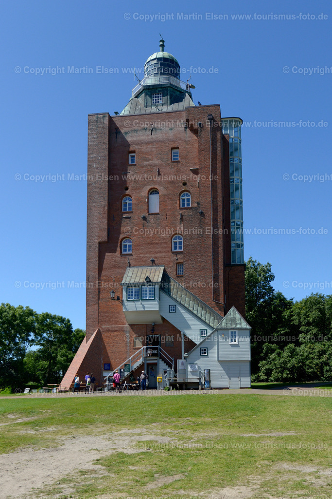 Neuwerk_ELS1544260716 | Insel Neuwerk - Aufnahmedatum: 19.07.2016, Aufnahmehöhe:  m, Koordinaten:  - , Bildgröße: 3267 x  4895 Pixel - Copyright 2016 by Martin Elsen, Kontakt: Tel.: +49 157 74581206, E-Mail: info@schoenes-foto.deSchlagwörter:Nordsee, Watt, Wattenmeer, Gezeiten, Hamburg, Küste, Insel, Leuchtturm Martin Elsen, Wattwagen,Wattfahrt,Wattwandern,Kinder, - Realisiert mit Pictrs.com