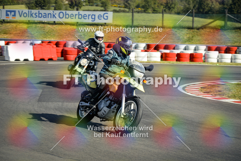 OBK_Mai_Martina_Markus-10230 | Hier findet Ihr Bilder von Touristenfahrten auf der Nürburgring Nordschleife oder von anderen Veranstaltungen die ich besucht habe. Viel Spass beim Durch Schauen 