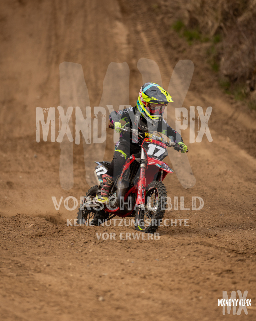 866A1710 | mxndyyvipix