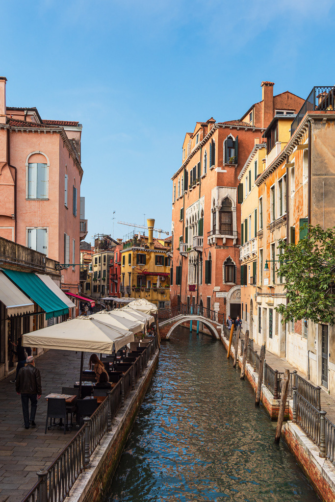 Blick auf historische Gebäude in Venedig, Italien | Blick auf historische Gebäude in Venedig, Italien.