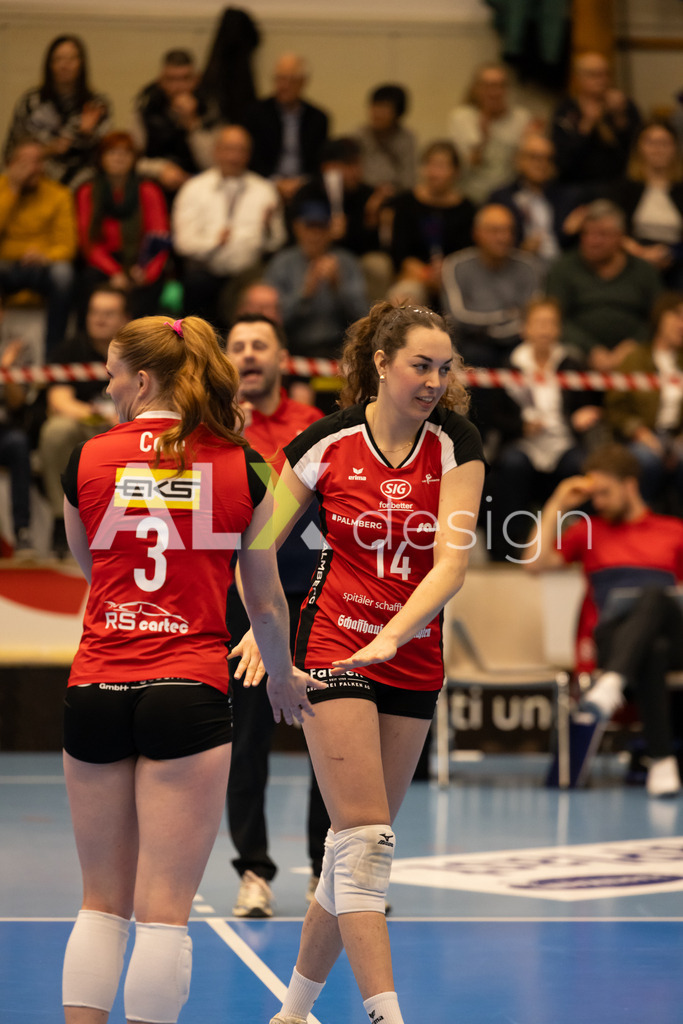 Volleyball I Frauen I Saison 2025-2026 I CEV Volleyball Challenge Cup 2026 | Women I 16th Finals I VC Kanti Schaffhausen - TJ Ostrava I 03.12.2025 | VC Kanti Schaffhausen - 14 Josipa Marković (HR) – Aussen - Realisiert mit Pictrs.com