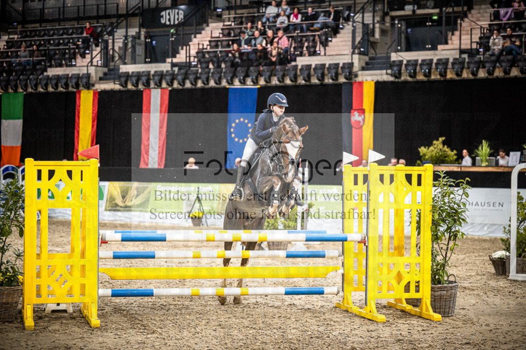 DOS_0928 | Entdecke hochwertige Reitturnierfotos von Foto Oger. Professionell, emotional und authentisch – jetzt Lieblingsmomente im Shop bestellen.Deutschlandweite Turnierfotografie. - Realisiert mit Pictrs.com