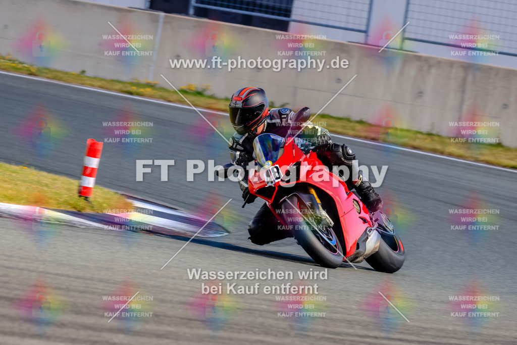 _TCM3665 | Hier findet Ihr Bilder von Touristenfahrten auf der Nürburgring Nordschleife oder von anderen Veranstaltungen die ich besucht habe. Viel Spass beim Durch Schauen 