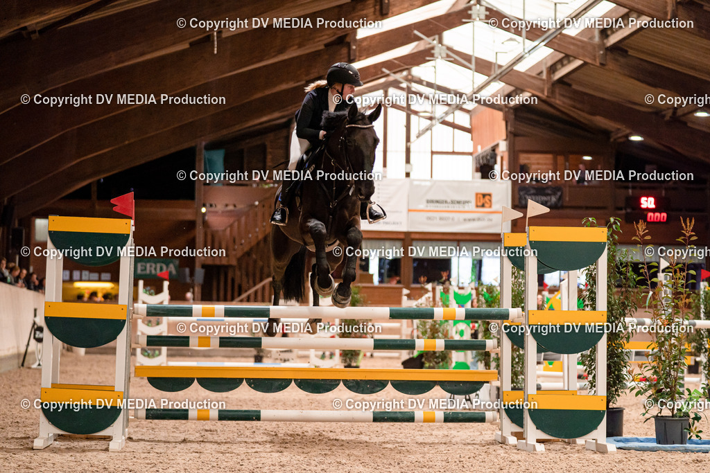 Springen Tag 1-507 | dv-media-shop - Realisiert mit Pictrs.com