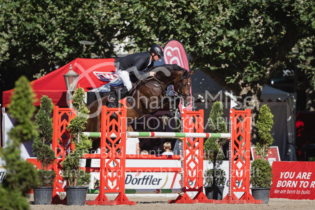 230908_OWLCh_LargeTour-541 | Deine schönsten Turniermomente als professionelle Fotos! Entdecke hochwertige Pferdesport-Fotografie im Online-Shop. Jetzt Fotos finden & bestellen!