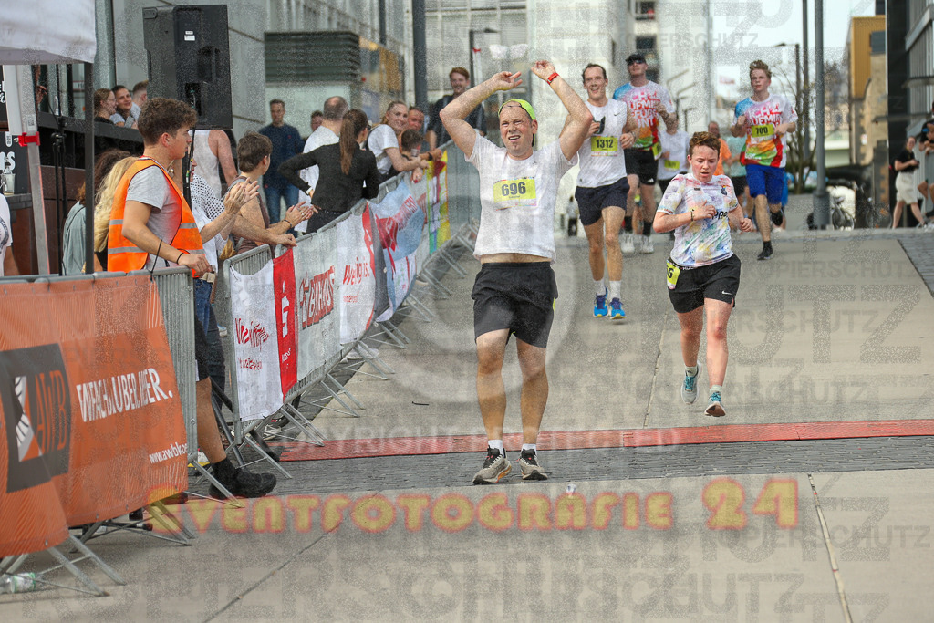 250920_1521_EX1_8984 | Sportfotografie im Rhein-Sieg Kreis, Köln, Bonn, NRW, Rheinland Pfalz, Hessen, etc. Unser Tätigkeitsfeld umfasst den Laufsport vom Volkslauf über den Marathon, Duathlon, Triathon bis zum Ultralauf wie Kölnpfad Ultra oder Schindertrail.