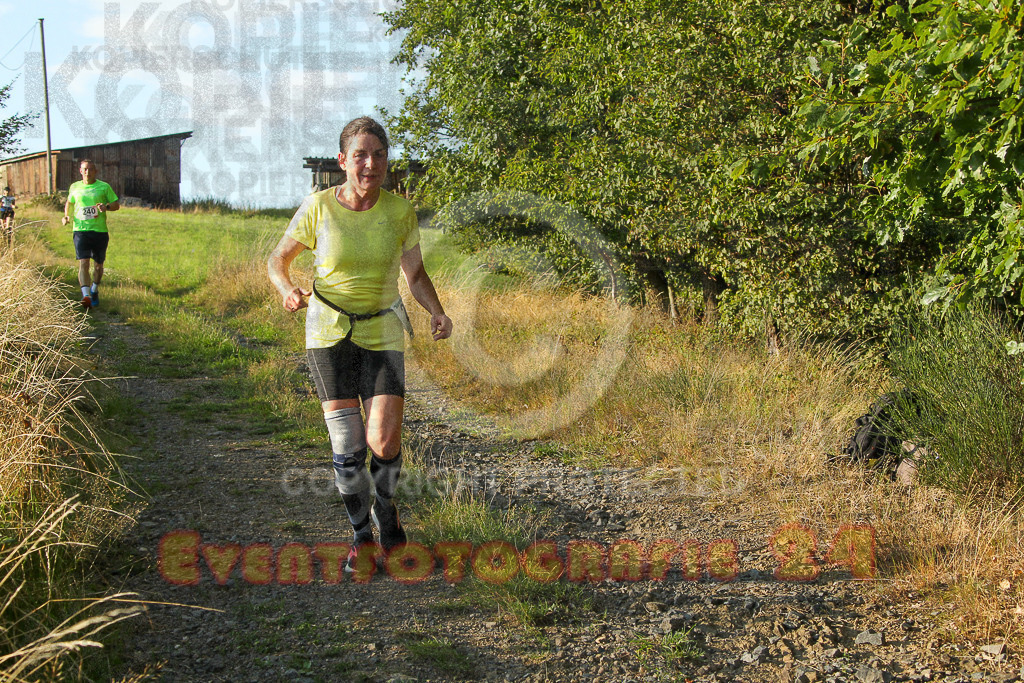 250801_1925_EV4_8645 | Sportfotografie im Rhein-Sieg Kreis, Köln, Bonn, NRW, Rheinland Pfalz, Hessen, etc. Unser Tätigkeitsfeld umfasst den Laufsport vom Volkslauf über den Marathon, Duathlon, Triathon bis zum Ultralauf wie Kölnpfad Ultra oder Schindertrail.