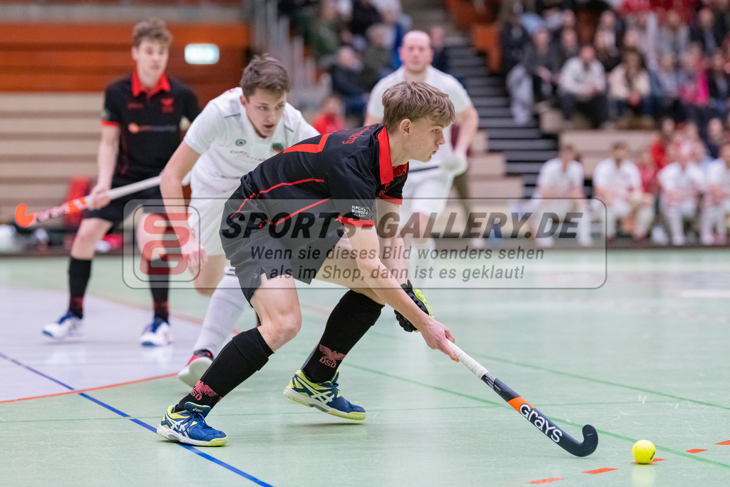 HK_20230113_102682 | 1. Bundesliga ( Halle ) Herren Crefelder HTC - DSD Düsseldorf am 13.1.2023 Crefelder HTC  ( CHTC ) Halle Glockenspitz , Krefeld , Niclas Schickenberg ( DSD Düsseldorf #37 )