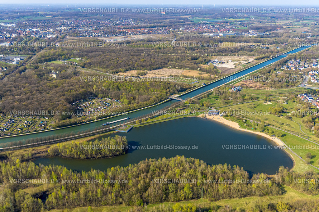 Luenen250403894 | Luftbild, Horstmarer See und Datteln-Hamm-Kanal Binnenschifffahrt, Schloss Schlossanlage Schwansbell im Wald, KGV  Mühlenwinkel e.V. Kleingartenverein, Horstmar, Lünen, Ruhrgebiet, Nordrhein-Westfalen, Deutschland