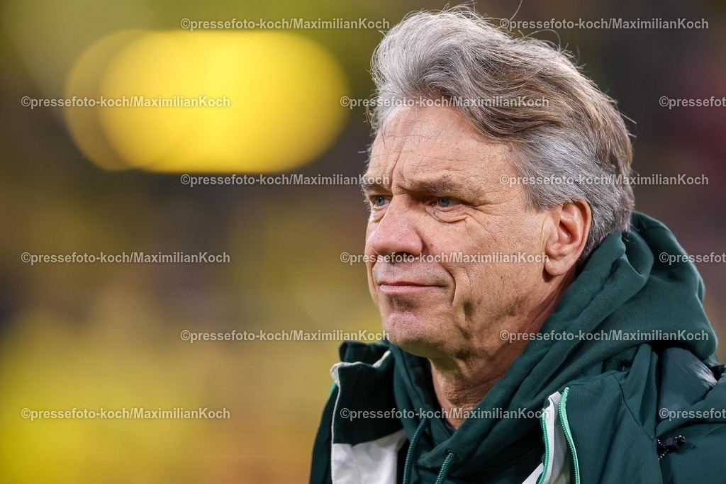 BVB13012601008 | 13.01.2026, Fußball, Borussia Dortmund - SV Werder Bremen,, 1. Fußball Bundesliga, 17. Spieltag, Signal Iduna Park, Saison 2025 2026: Cheftrainer Horst Steffen (SV Werder Bremen #hc)  DFB regulations prohibit any use of photographs as image sequences and or quasi-video.