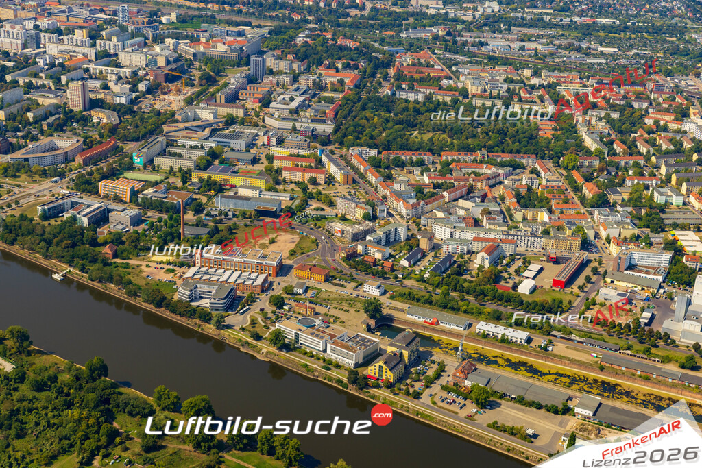 Sandtorstraße Magdeburg Bild- Das Luftbild wurde 2025 vom UL-Flugzeug heraus erstellt ( keine Drohne bzw. Drohnenaufnahme ) - Hochauflösende Luftaufnahme -Nicht vergleichbar mit Google Maps oder Satelittenbilder- Die Geschenkidee !Mit Lizenz und Bildrechte bestellbar - CC