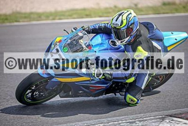 pube1879 | Professionelle Fotos von Sportveranstaltungen, aber auch Hochzeiten und anderen Events. - Realisiert mit Pictrs.com