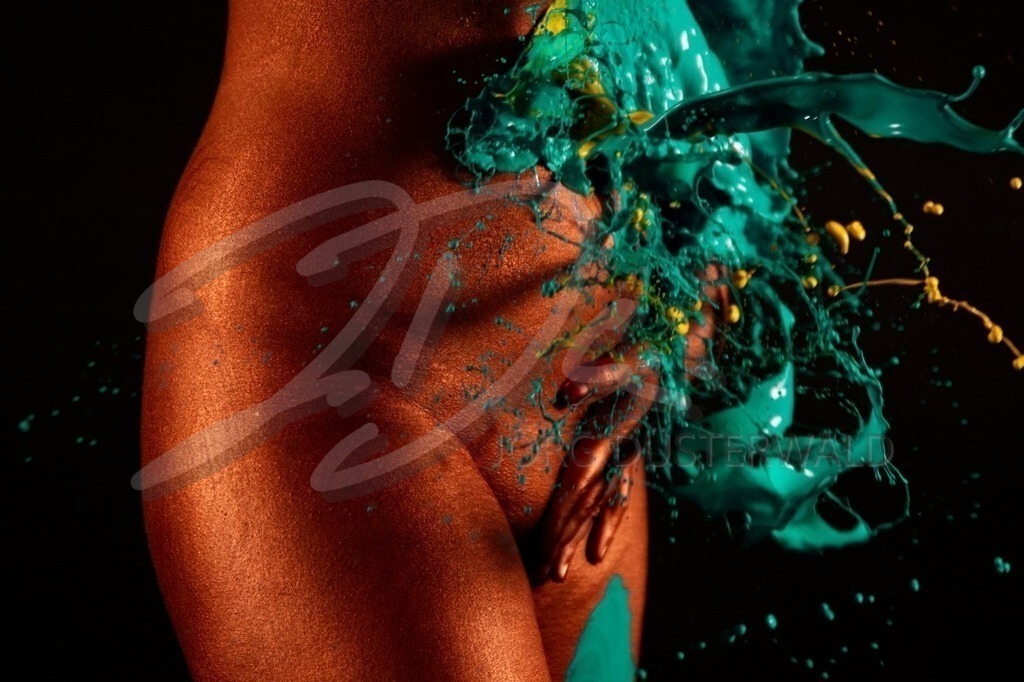 BodyArt-COPPERSPLASH_7693f2 | #010 | Modell: Anne | Foto: Alexander Großer-Strangmann - Realisiert mit Pictrs.com