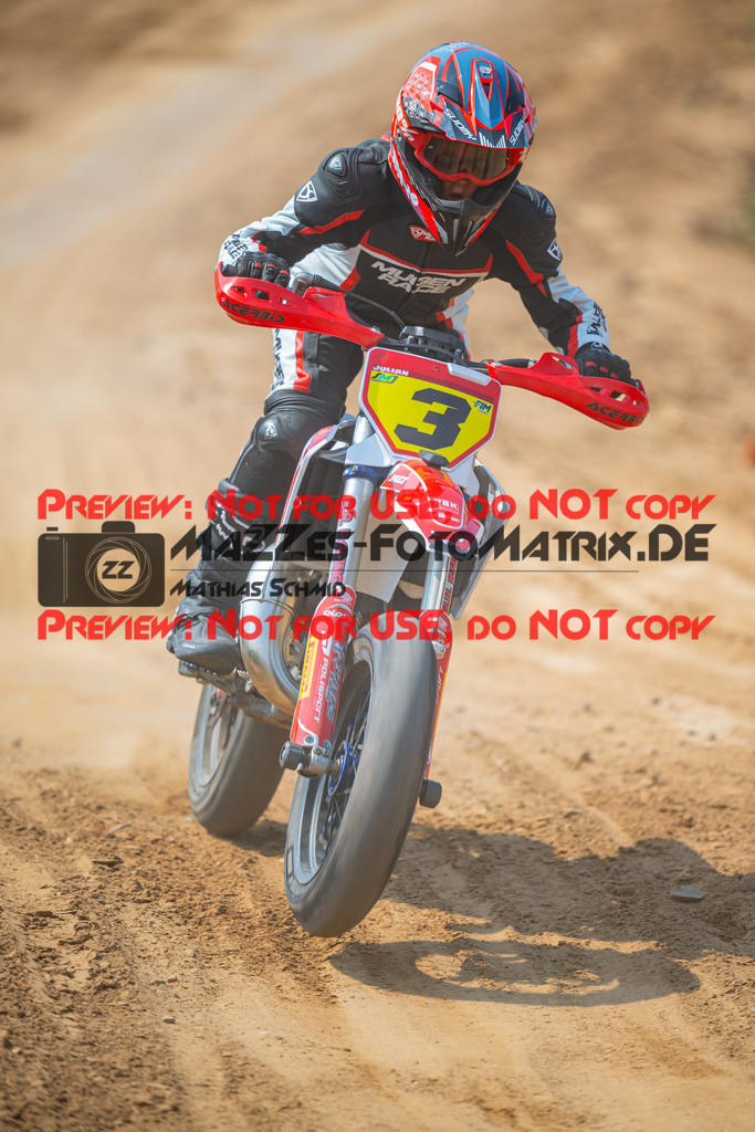 MaZZes-Fotomatrix-20260816-615410 | ROOKIES