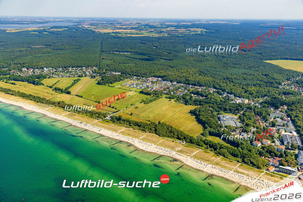 Klassische Luftaufnahme ohne Drohne zeigt:Müritz bei Graal-Müritz - Die Luftbildaufnahme wurde 2025 vom UL-Flugzeug heraus erstellt ( keine Drohnenaufnahme ) - Hochauflösende Luftaufnahme -Nicht vergleichbar mit Google Maps oder Satelittenbilder- Die Geschenkidee !Mit Lizenz und Bildrechte bestellbar