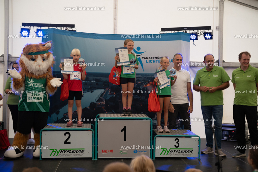FSC08298 | Lichterlauf  - Realisiert mit Pictrs.com