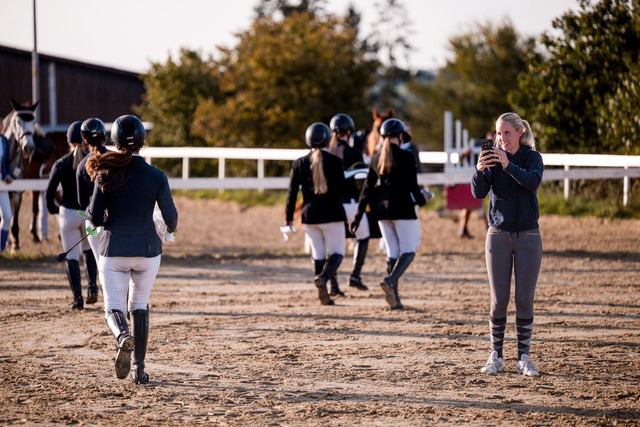 2026_10_03_Siefer-Hof_172850_Z81_20138953 | Professionelle Reitsport-, Turnier- und Eventfotografie von Robert Broda. Galerien mit ausgewählten und bearbeiteten Bildern direkt online ansehen und bestellen.