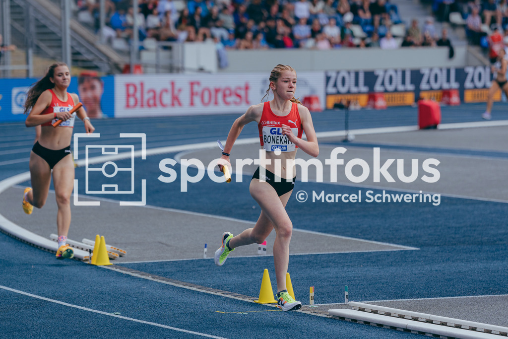 Deutsche Meisterschaften der Frauen und Männer 2026 | Mia Bonekamp, LG Brillux Münster, 3x800-Meter-Staffel, Deutsche Meisterschaften der Frauen und Männer 2026, Lohrheidestadion Bochum-Wattenscheid, 26.07.2026. Foto: Marcel Schwering / sportimfokus - Realisiert mit Pictrs.com
