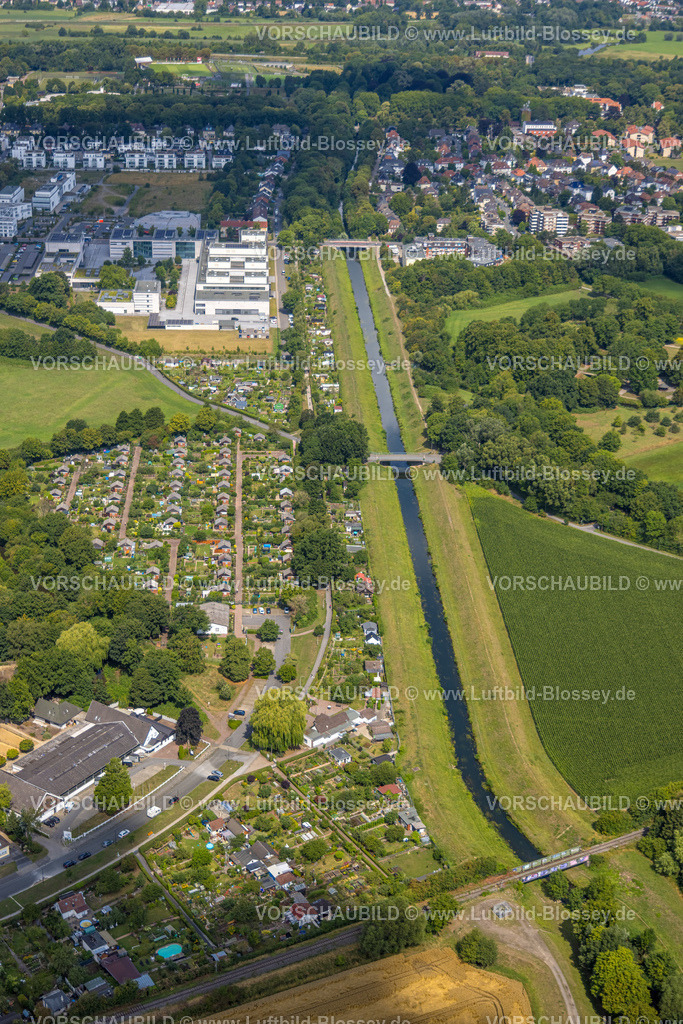 Hamm250702003Mitte | Luftbild, Fluss Ahse Höhe Burghügel Mark, Teilansicht Hochschule Hamm-Lippstadt, Kleingärtnerverein Ahsemünde e.V. 1932, Mitte, Hamm, Ruhrgebiet, Nordrhein-Westfalen, Deutschland