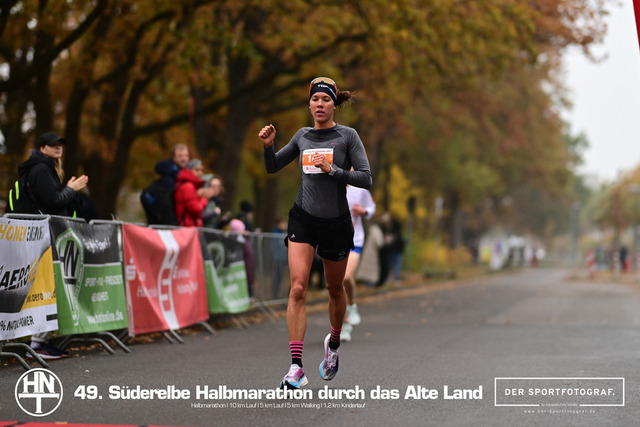 Süderelbe Halbmarathon 2025 I 09.11.2025 I Fotograf_DerSportfotograf.I 00544 | Der Sportfotograf. - Realisiert mit Pictrs.com