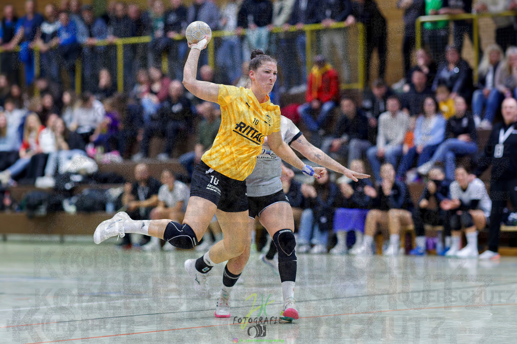 Frauen Oberliga Mitte (HHV); HSG Eibelshausen/Ewersbach - HSG Linden | Frauen Oberliga Mitte (HHV); HSG Eibelshausen/Ewersbach - HSG Linden am 15.11.2025 in Eibelshausen (Holderberghalle)Photo © 2025 - Jörg Heinrich - Realisiert mit Pictrs.com
