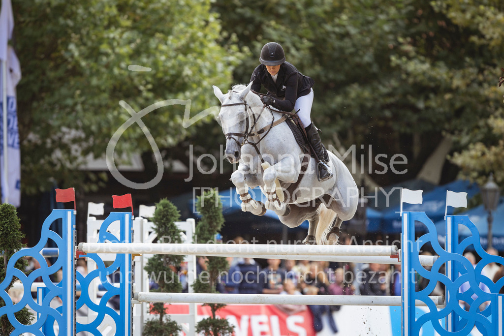 240915_OWLCh_GP-806 | Deine schönsten Turniermomente als professionelle Fotos! Entdecke hochwertige Pferdesport-Fotografie im Online-Shop. Jetzt Fotos finden & bestellen!