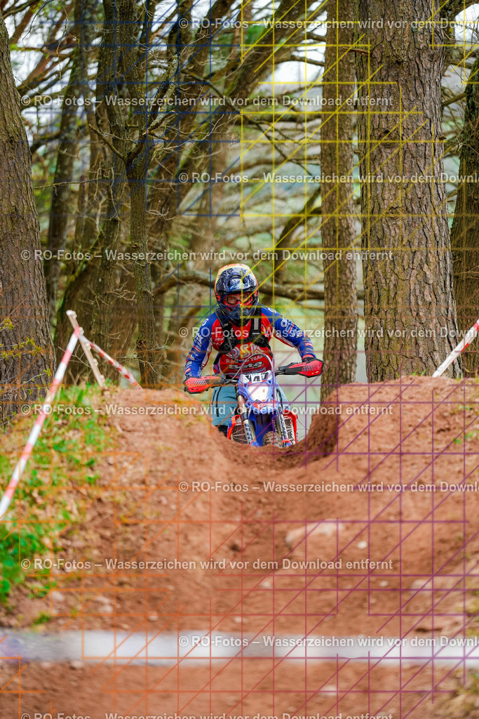 5 Lauf Mernes-1069 | Sportfotografie von RO-Fotos: Motorsport, Motocross, Enduro, Laufveranstaltungen und Triathlon. Professionelle Fotos von Sportlern und Events. - Realisiert mit Pictrs.com