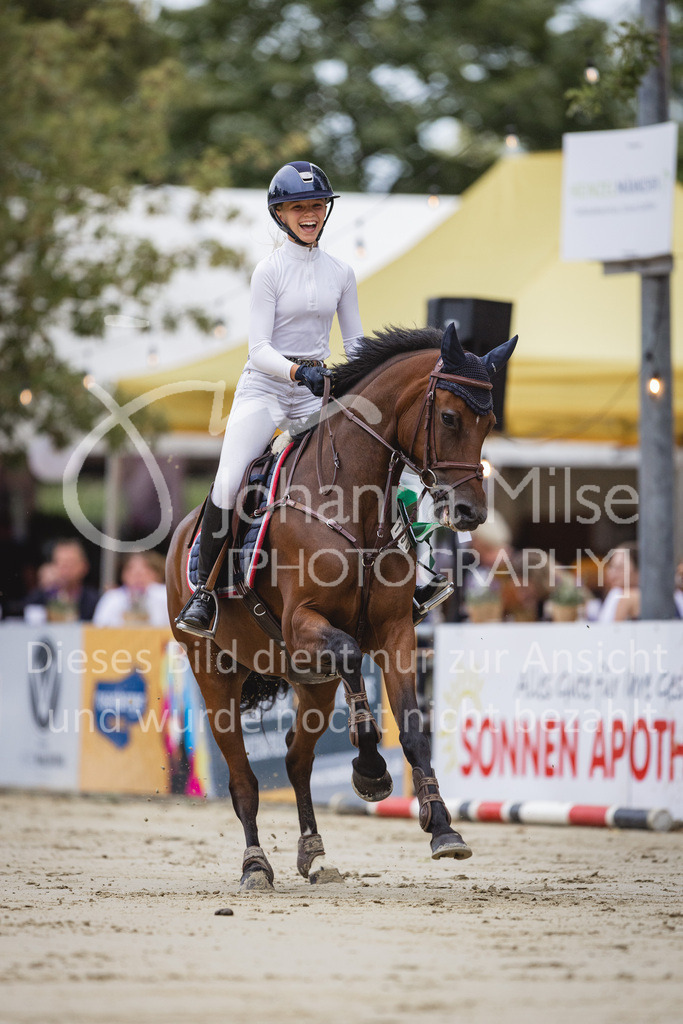 230824_Delbrueck_PonyTrophy-360 | Deine schönsten Turniermomente als professionelle Fotos! Entdecke hochwertige Pferdesport-Fotografie im Online-Shop. Jetzt Fotos finden & bestellen!