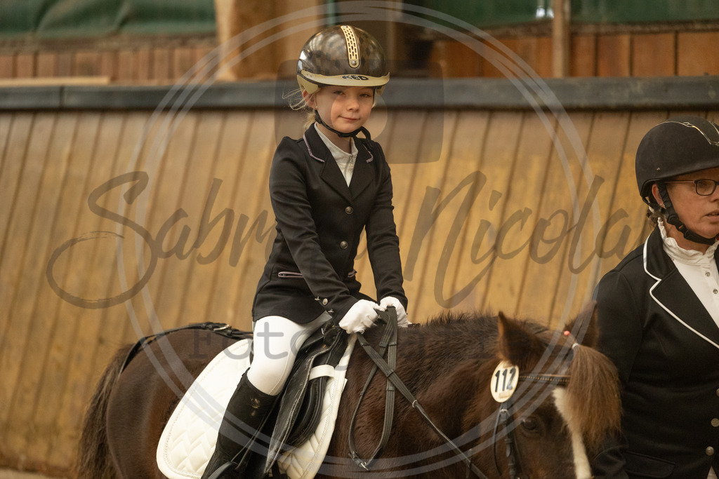 994A6017 | sabrinanicolaifotografie - Realisiert mit Pictrs.com